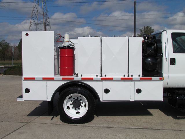 0 TTC Fuel - Lube - Truck  - 9769271 - 16