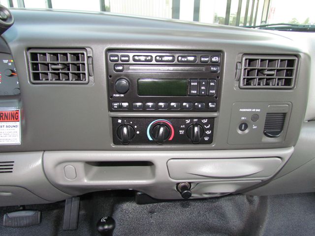 0 TTC Fuel - Lube - Truck  - 9769281 - 19