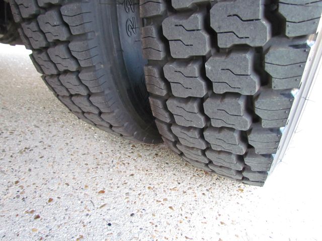 0 TTC Fuel - Lube - Truck  - 9769281 - 24