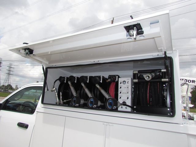 0 TTC Lube Service Body - Mechanic  - 20313168 - 3