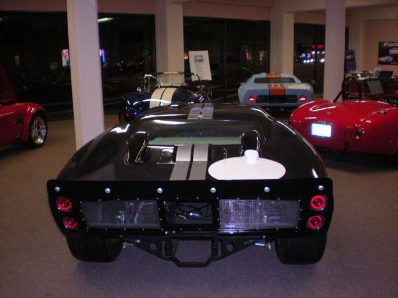 1966 Superformance GT40 Mark II Black with Silver - 5262369 - 5