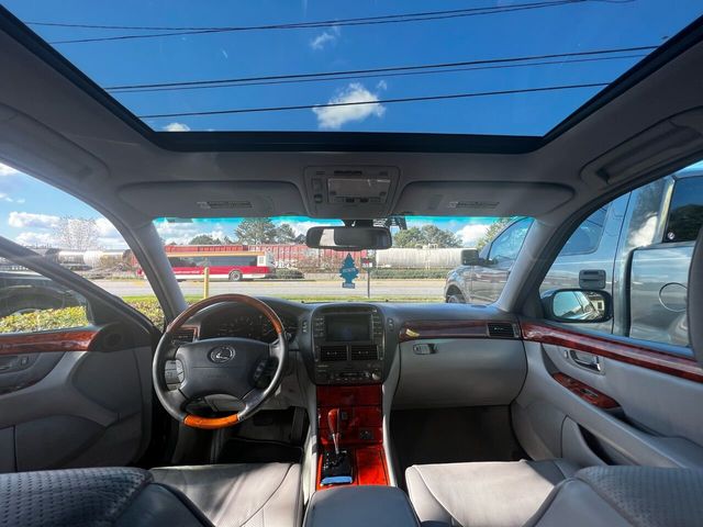 2004 Lexus LS 430 4dr Sedan - 21056763 - 9