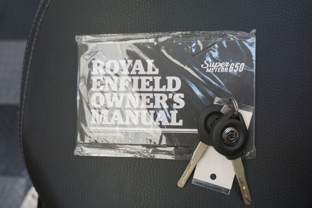 2004 ROYAL ENFIELD SUPER METEOR 650 ASTRAL BLACK - 22494226 - 12