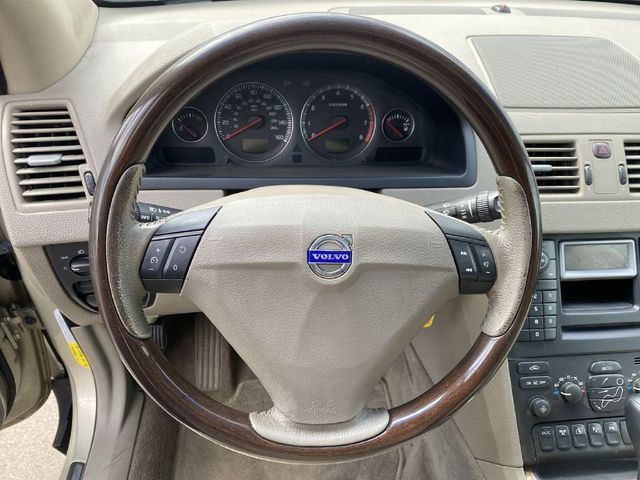 2006 Volvo XC90 2.5T Sport Utility 4D - 20682132 - 9