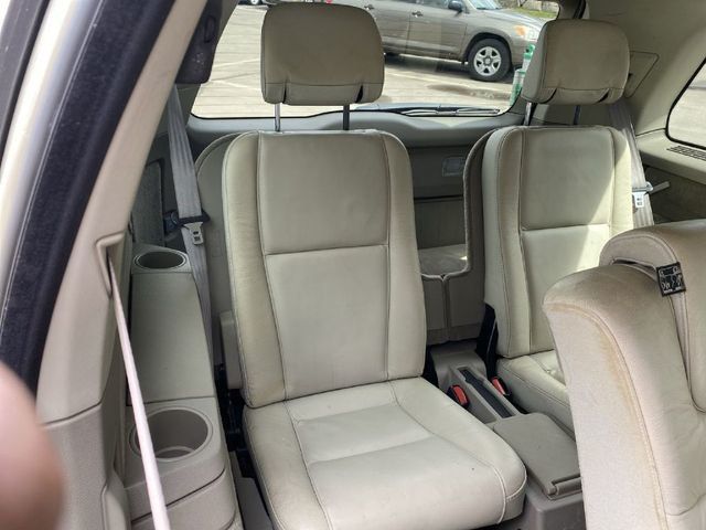 2006 Volvo XC90 2.5T Sport Utility 4D - 20682132 - 32
