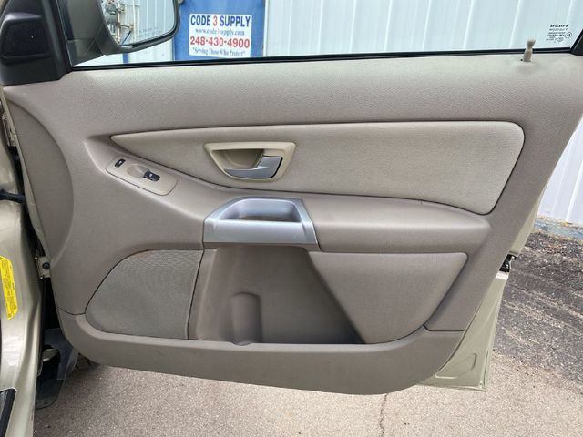 2006 Volvo XC90 2.5T Sport Utility 4D - 20682132 - 37