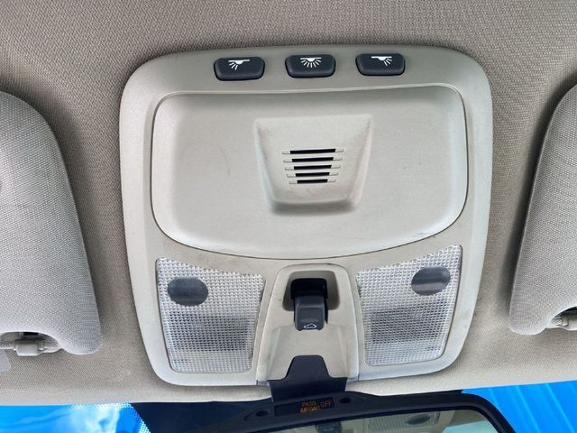 2006 Volvo XC90 2.5T Sport Utility 4D - 20682132 - 42