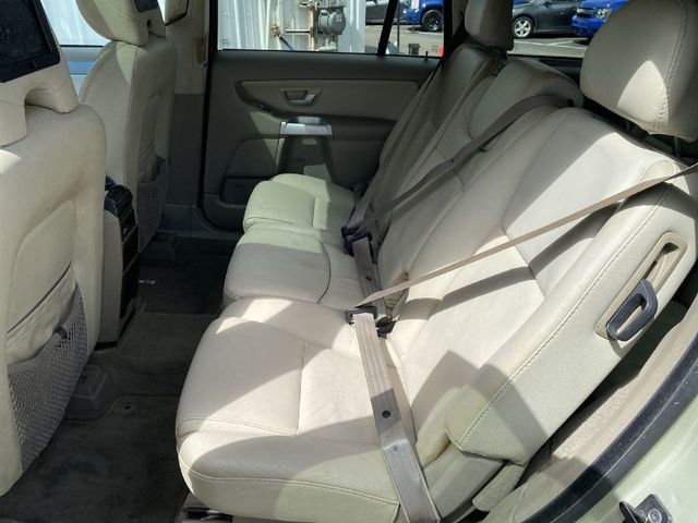 2006 Volvo XC90 2.5T Sport Utility 4D - 20682132 - 7