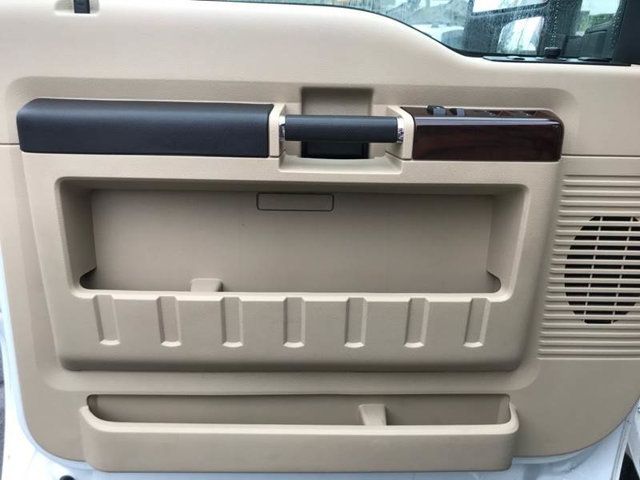 2009 Ford Super Duty F-350 SRW Lariat 4x4 4dr Crew Cab 6.8 ft. SB SRW Pickup - 18157125 - 24