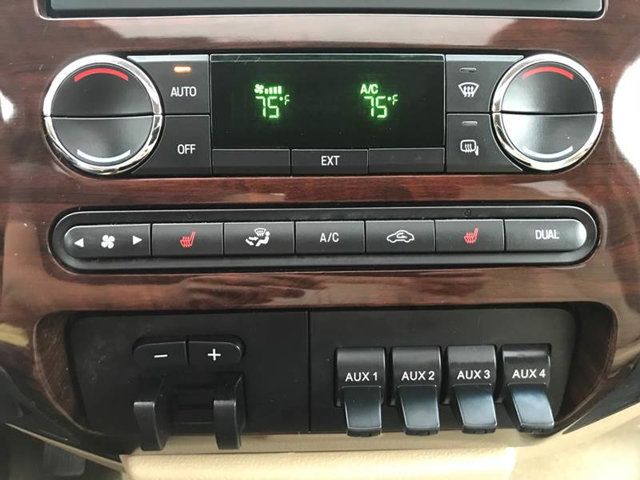 2009 Ford Super Duty F-350 SRW Lariat 4x4 4dr Crew Cab 6.8 ft. SB SRW Pickup - 18157125 - 29