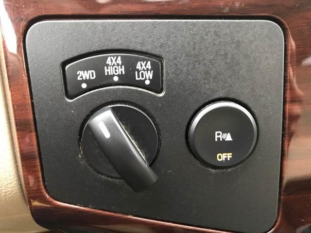 2009 Ford Super Duty F-350 SRW Lariat 4x4 4dr Crew Cab 6.8 ft. SB SRW Pickup - 18157125 - 35