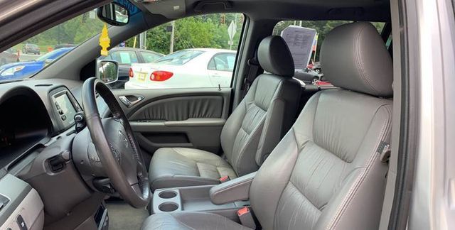 2010 Honda Odyssey 5dr EX-L w/RES & Navi - 19154123 - 13