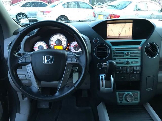 2010 Honda Pilot 4WD 4dr Touring w/RES & Navi - 19672580 - 5