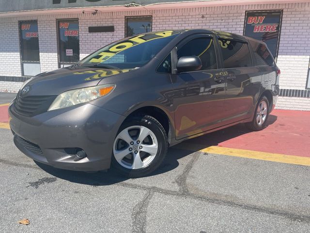 2012 Toyota Sienna Base 7 Passenger 4dr Mini Van l4 - 21602165 - 2