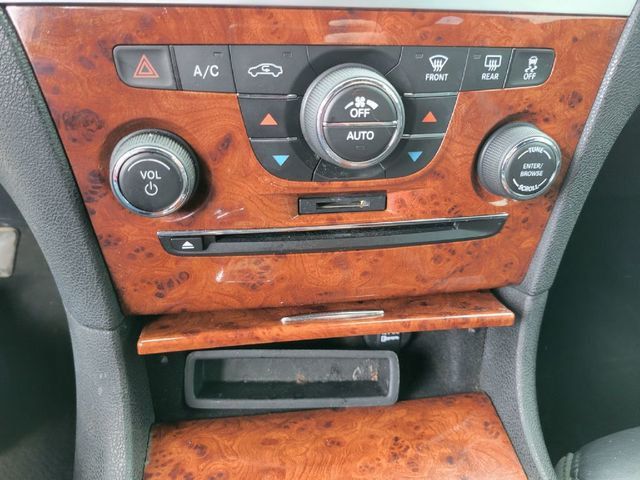 2014 Chrysler 300 300 Sedan 4D - 20711434 - 11