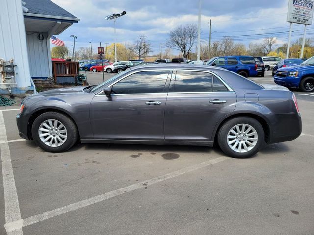 2014 Chrysler 300 300 Sedan 4D - 20711434 - 6
