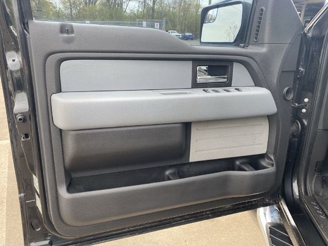 2014 Ford F150 SuperCrew Cab XLT Pickup 4D 5 1/2 ft - 20756215 - 26