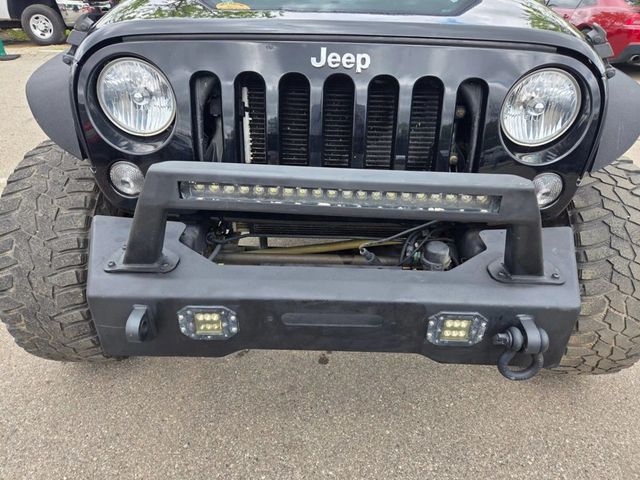 2017 Jeep Wrangler Unlimited Sport S Sport Utility 4D - 22858925 - 23