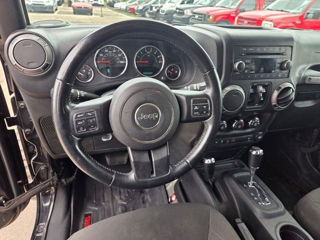 2017 Jeep Wrangler Unlimited Sport S Sport Utility 4D - 22858925 - 5