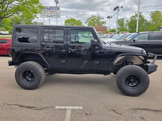 2017 Jeep Wrangler Unlimited Sport S Sport Utility 4D - 22858925 - 6