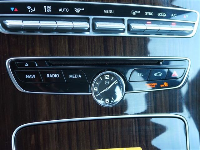 2017 Mercedes-Benz C-Class C 300 Sedan - 16812224 - 24