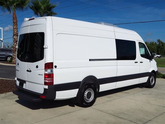 2017 Mercedes-Benz Sprinter Passenger Van 2500 High Roof V6 170" RWD - 16707805 - 2