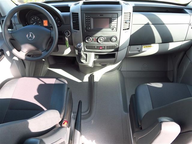 2017 Mercedes-Benz Sprinter Passenger Van 2500 High Roof V6 170" RWD - 16752347 - 4