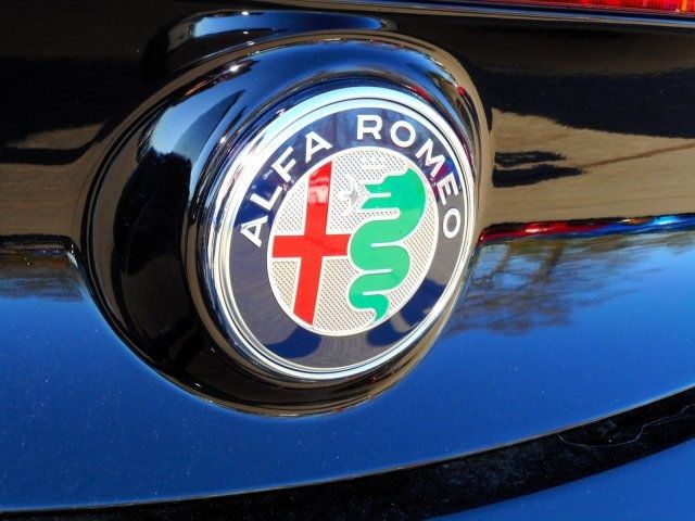 2018 Alfa Romeo 4C Coupe Coupe - 18826145 - 7