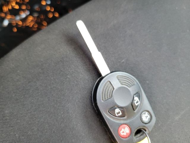 2018 Ford Focus SE Hatchback 4D - 22429834 - 29