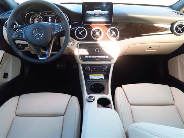 2018 Mercedes-Benz CLA CLA 250 Coupe - 17081841 - 4