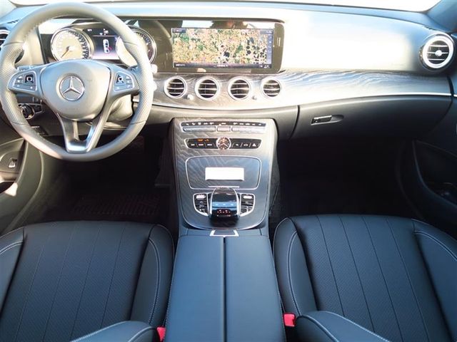 2018 Mercedes-Benz E-Class E 300 Luxury RWD Sedan - 16829454 - 4
