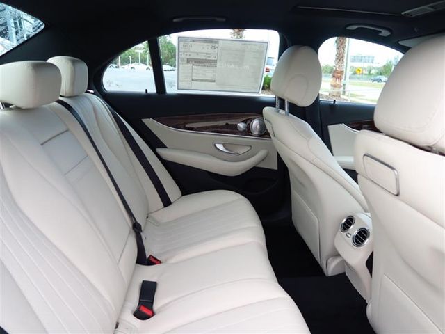 2018 Mercedes-Benz E-Class E 300 RWD Sedan - 17006943 - 8