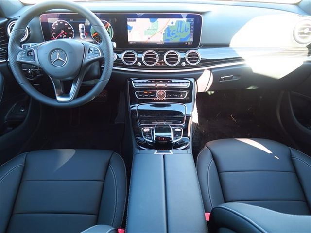 2018 Mercedes-Benz E-Class E 300 RWD Sedan - 17017423 - 4