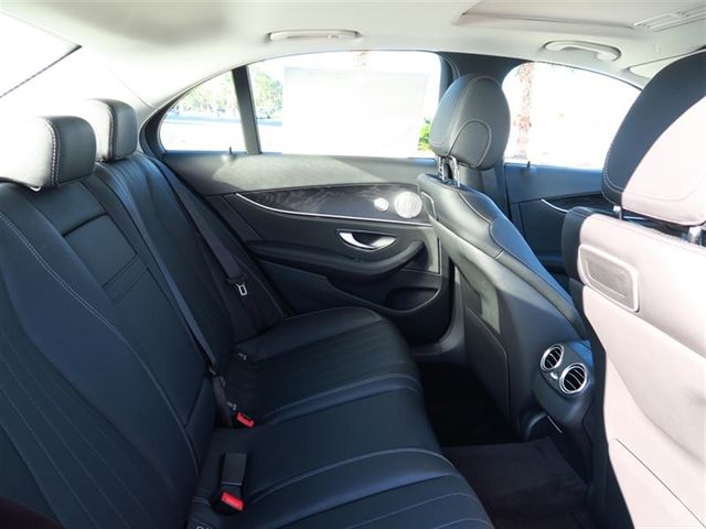 2018 Mercedes-Benz E-Class E 300 RWD Sedan - 17021425 - 8