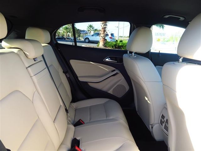 2018 Mercedes-Benz GLA GLA 250 SUV - 17062102 - 8