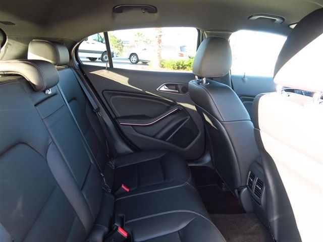 2018 Mercedes-Benz GLA GLA 250 SUV - 17076235 - 8