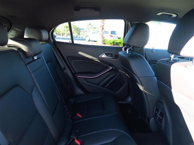 2018 Mercedes-Benz GLA GLA 250 SUV - 17086398 - 8