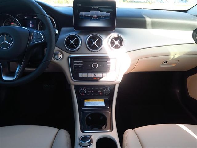 2018 Mercedes-Benz GLA GLA 250 SUV - 17086399 - 6