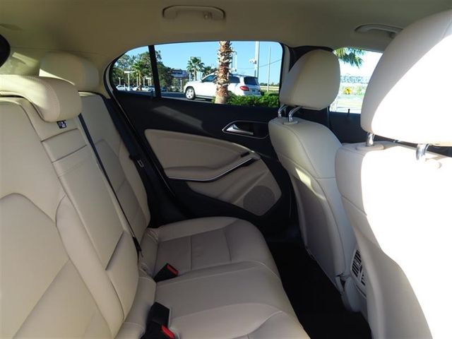 2018 Mercedes-Benz GLA GLA 250 SUV - 17086399 - 8