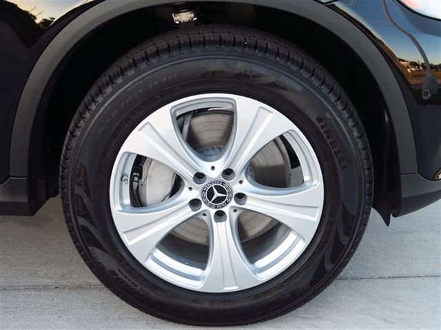 2018 Mercedes-Benz GLC GLC 300 SUV - 17003312 - 3