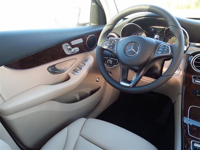 2018 Mercedes-Benz GLC GLC 300 SUV - 17071038 - 5