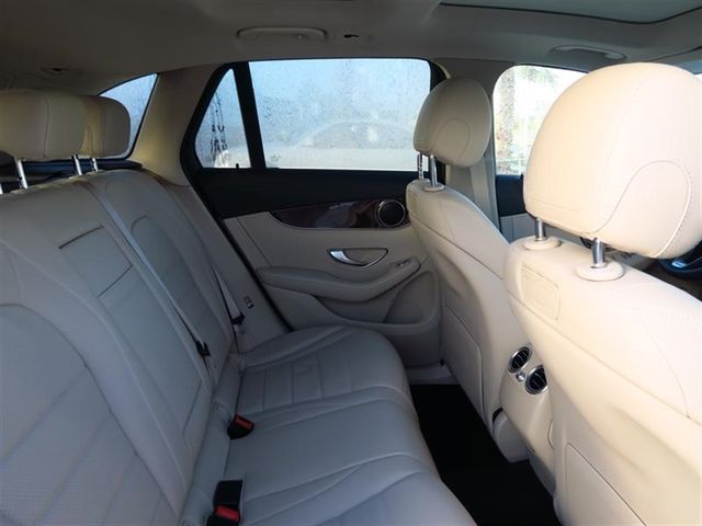 2018 Mercedes-Benz GLC GLC 300 SUV - 17071038 - 8