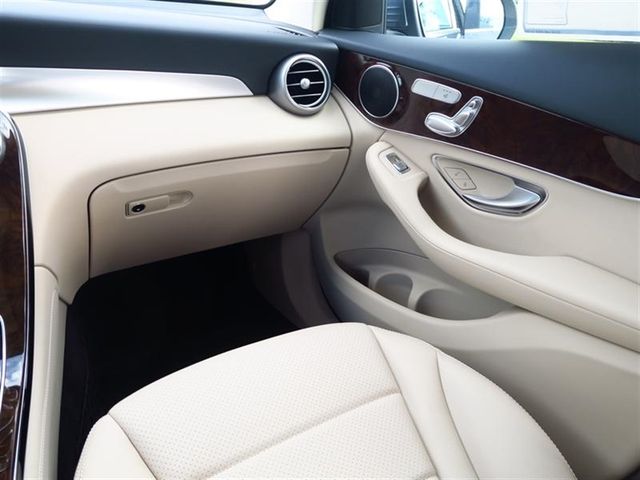 2018 Mercedes-Benz GLC GLC 300 SUV - 17104575 - 7