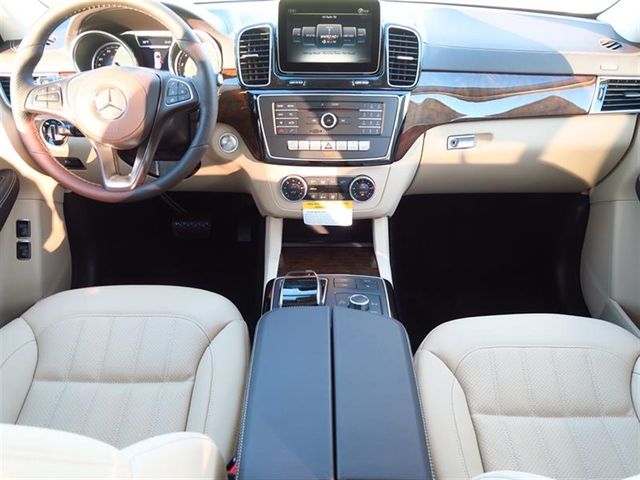 2018 Mercedes-Benz GLS GLS 450 4MATIC SUV - 16989459 - 4