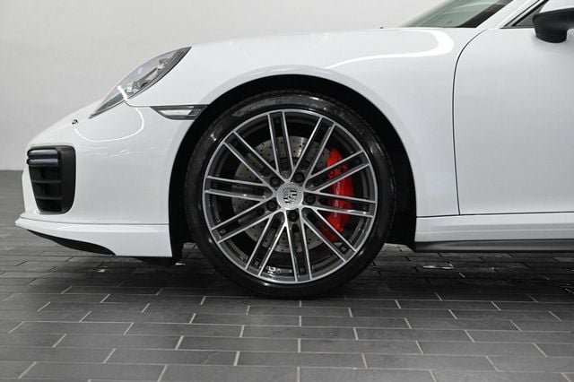 2018 Porsche 911 Turbo Coupe - 22779631 - 31