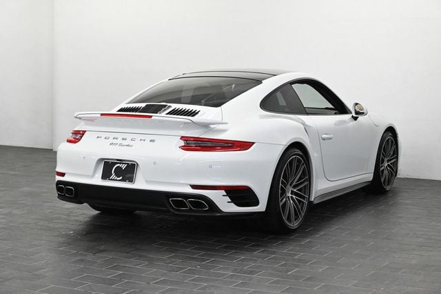 2018 Porsche 911 Turbo Coupe - 22779631 - 4