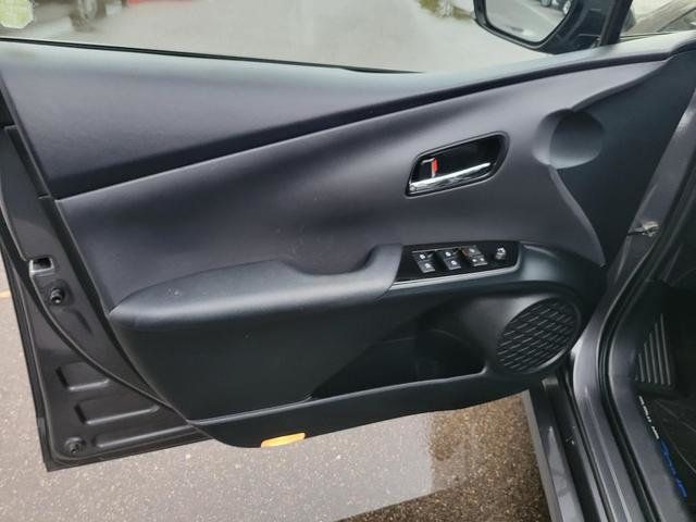 2018 Toyota Prius Prime Advanced Hatchback 4D - 21653409 - 17