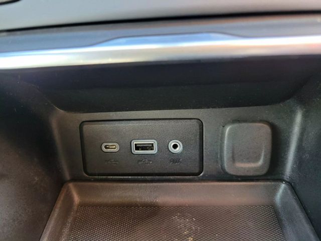 2019 GMC Terrain SLE Sport Utility 4D - 22648364 - 16