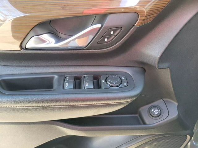 2019 GMC Terrain SLE Sport Utility 4D - 22648364 - 17