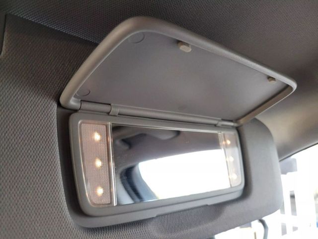 2019 GMC Terrain SLE Sport Utility 4D - 22648364 - 32